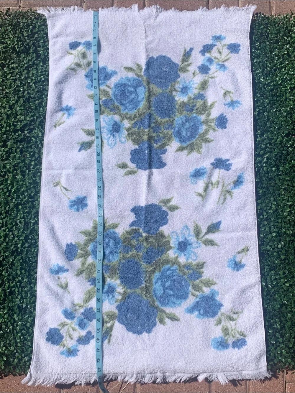Vintage 70s Blue Roses Towel Mod Grandmacore